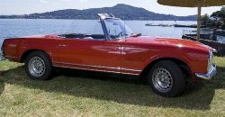 Mercedes-Benz 230 SL